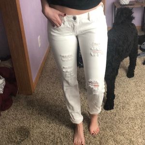 Bullhead white denim